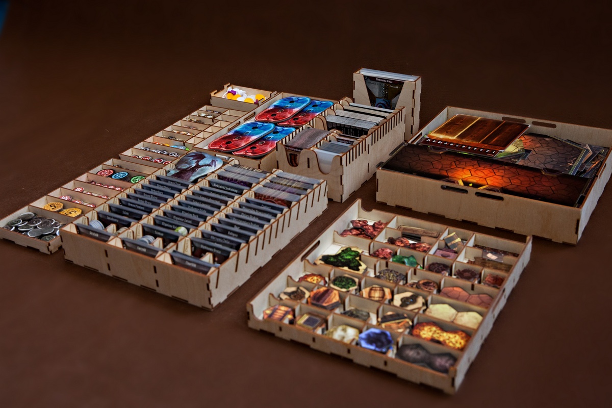 Insert pasujący do gry Gloomhaven